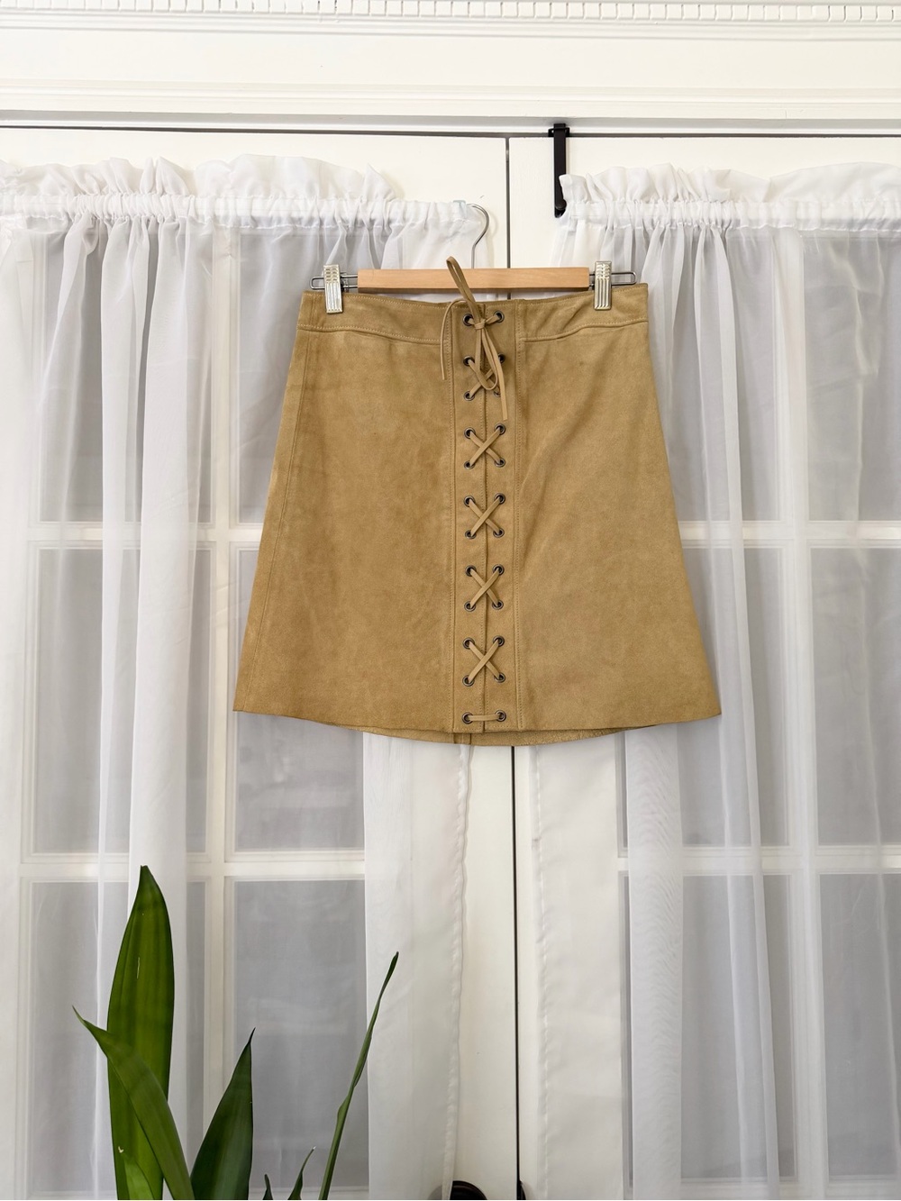 Polo Ralph Lauren Suede-like Lace Up Mini Skirt Size 4 SAMPLE